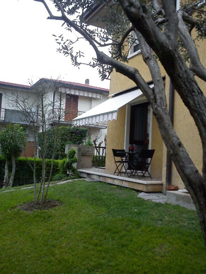 Casa Margherita Сирмионе Экстерьер фото